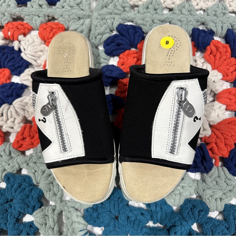 Vintage GUESS Y2K Sandals